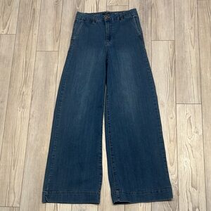 BCBGeneration Women’s High Rise Trouser Blue Flare & Wide Leg Jeans Size 9/29